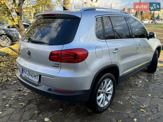 Серый Фольксваген Тигуан, объемом двигателя 1.98 л и пробегом 115 тыс. км за 12999 $, фото 9 на Automoto.ua