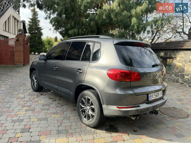 Сірий Фольксваген Тігуан, об'ємом двигуна 1.98 л та пробігом 234 тис. км за 9999 $, фото 6 на Automoto.ua