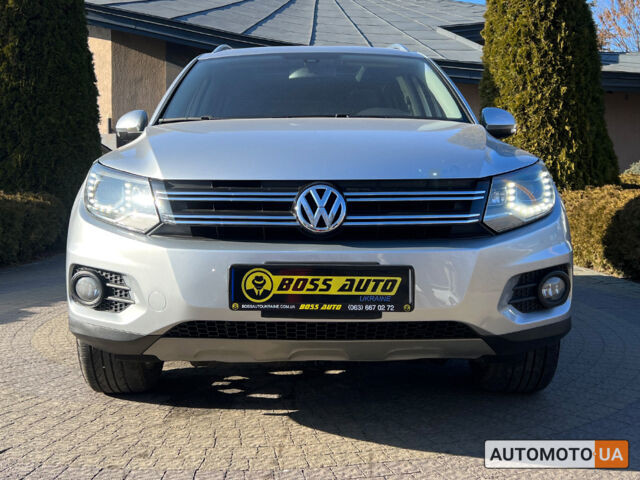 Сірий Фольксваген Тігуан, об'ємом двигуна 2 л та пробігом 137 тис. км за 16700 $, фото 1 на Automoto.ua