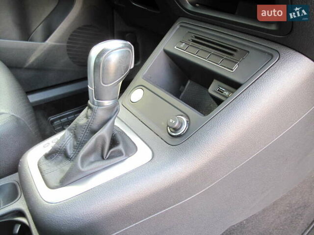 Серый Фольксваген Тигуан, объемом двигателя 2 л и пробегом 186 тыс. км за 14900 $, фото 64 на Automoto.ua