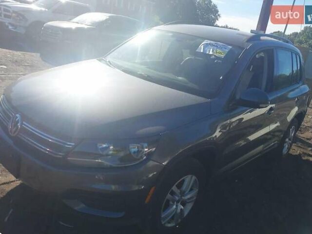 Сірий Фольксваген Тігуан, об'ємом двигуна 1.98 л та пробігом 193 тис. км за 7950 $, фото 1 на Automoto.ua