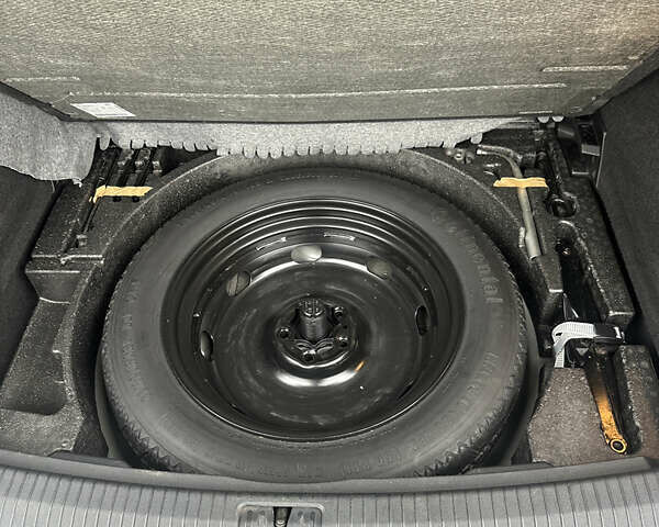 Серый Фольксваген Тигуан, объемом двигателя 1.98 л и пробегом 115 тыс. км за 23300 $, фото 54 на Automoto.ua