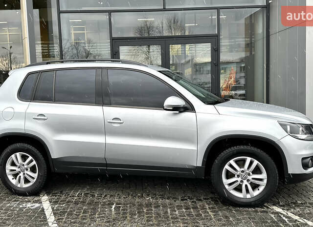 Серый Фольксваген Тигуан, объемом двигателя 1.39 л и пробегом 154 тыс. км за 14500 $, фото 9 на Automoto.ua
