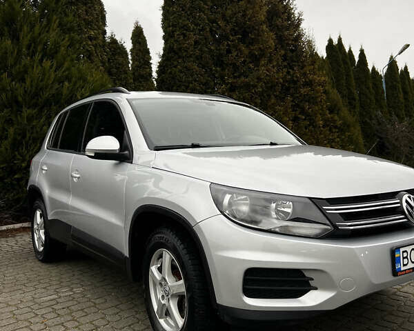 Серый Фольксваген Тигуан, объемом двигателя 1.98 л и пробегом 156 тыс. км за 12999 $, фото 1 на Automoto.ua