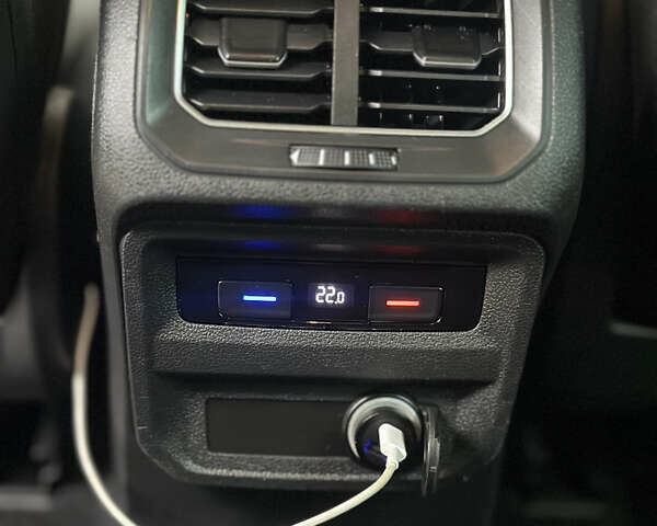 Серый Фольксваген Тигуан, объемом двигателя 1.98 л и пробегом 115 тыс. км за 23300 $, фото 31 на Automoto.ua