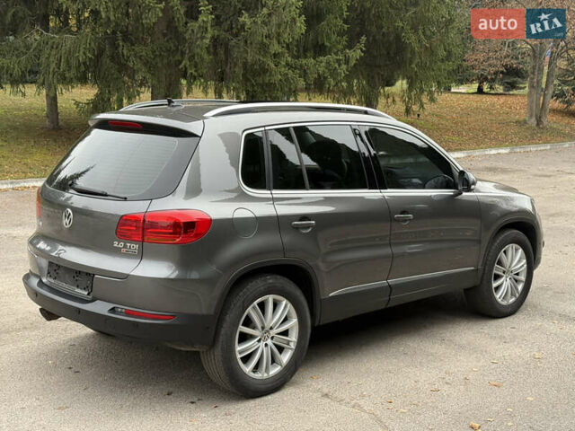 Сірий Фольксваген Тігуан, об'ємом двигуна 1.99 л та пробігом 51 тис. км за 17500 $, фото 24 на Automoto.ua