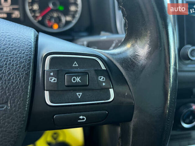 Серый Фольксваген Тигуан, объемом двигателя 2 л и пробегом 193 тыс. км за 13700 $, фото 12 на Automoto.ua