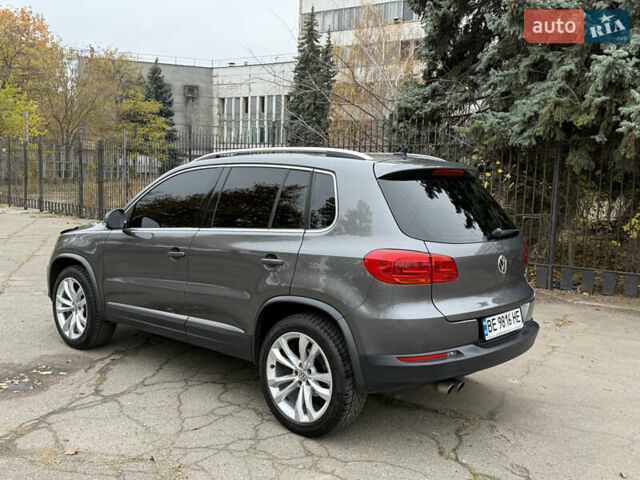 Серый Фольксваген Тигуан, объемом двигателя 2 л и пробегом 163 тыс. км за 15700 $, фото 16 на Automoto.ua