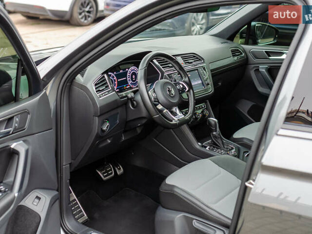 Серый Фольксваген Тигуан, объемом двигателя 1.98 л и пробегом 124 тыс. км за 25700 $, фото 19 на Automoto.ua