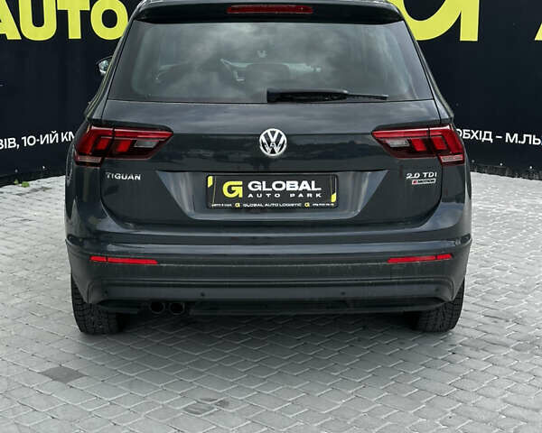 Сірий Фольксваген Тігуан, об'ємом двигуна 1.97 л та пробігом 181 тис. км за 22300 $, фото 20 на Automoto.ua