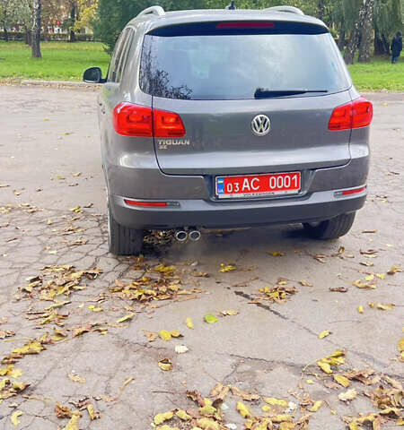 Сірий Фольксваген Тігуан, об'ємом двигуна 1.98 л та пробігом 124 тис. км за 13590 $, фото 13 на Automoto.ua