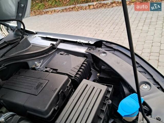 Сірий Фольксваген Тігуан, об'ємом двигуна 2 л та пробігом 190 тис. км за 11650 $, фото 2 на Automoto.ua