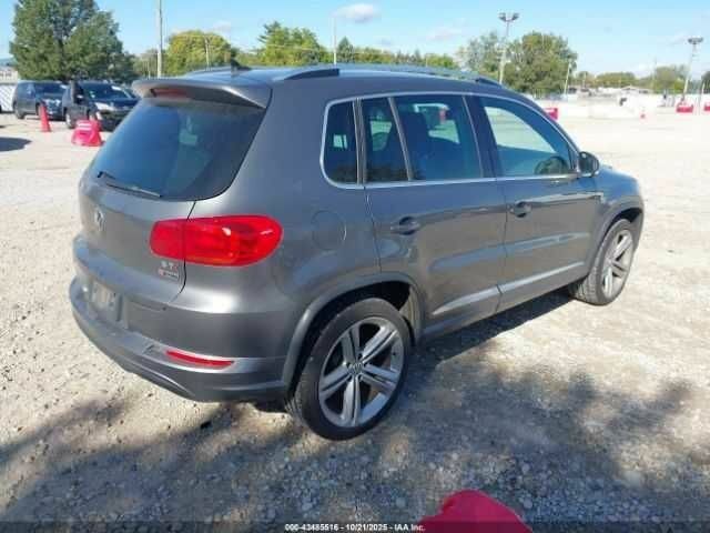 Серый Фольксваген Тигуан, объемом двигателя 2 л и пробегом 67 тыс. км за 2000 $, фото 3 на Automoto.ua