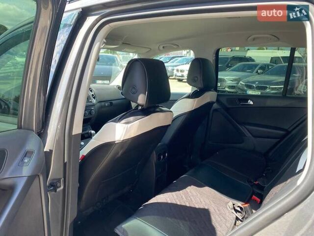 Серый Фольксваген Тигуан, объемом двигателя 1.98 л и пробегом 99 тыс. км за 12300 $, фото 19 на Automoto.ua