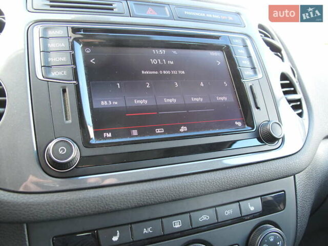 Серый Фольксваген Тигуан, объемом двигателя 2 л и пробегом 186 тыс. км за 14900 $, фото 78 на Automoto.ua