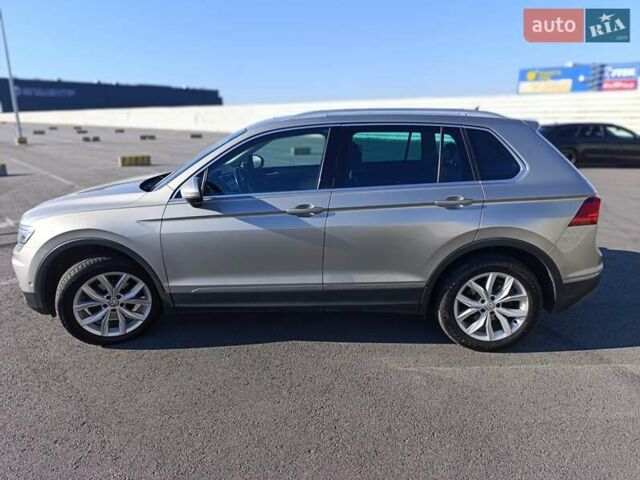 Сірий Фольксваген Тігуан, об'ємом двигуна 1.98 л та пробігом 298 тис. км за 23800 $, фото 13 на Automoto.ua