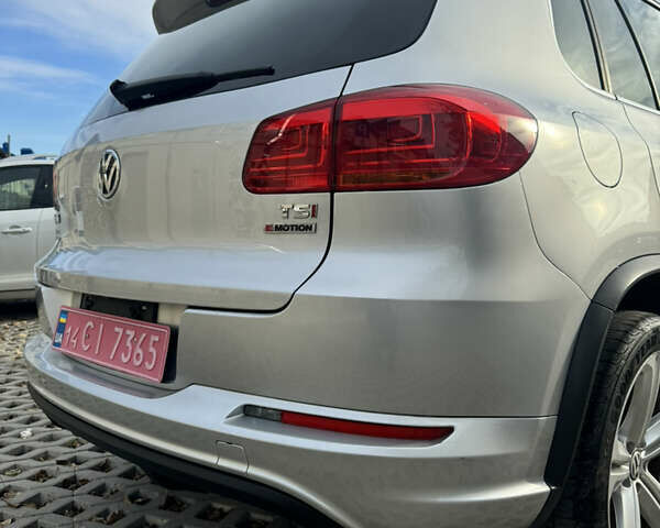 Сірий Фольксваген Тігуан, об'ємом двигуна 2 л та пробігом 175 тис. км за 12750 $, фото 16 на Automoto.ua