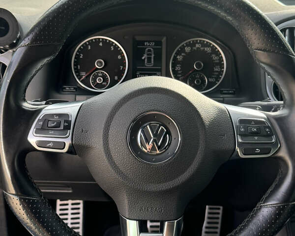 Сірий Фольксваген Тігуан, об'ємом двигуна 2 л та пробігом 175 тис. км за 12750 $, фото 45 на Automoto.ua