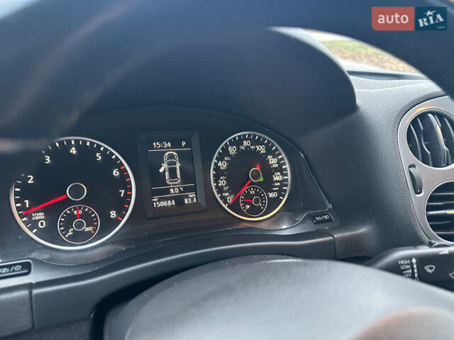 Сірий Фольксваген Тігуан, об'ємом двигуна 2 л та пробігом 150 тис. км за 12300 $, фото 18 на Automoto.ua