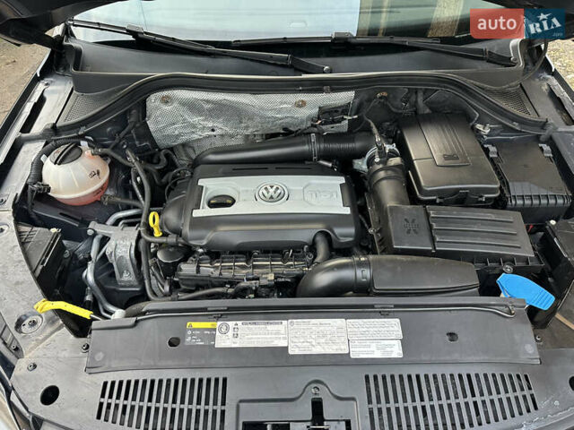 Серый Фольксваген Тигуан, объемом двигателя 1.98 л и пробегом 105 тыс. км за 15400 $, фото 30 на Automoto.ua