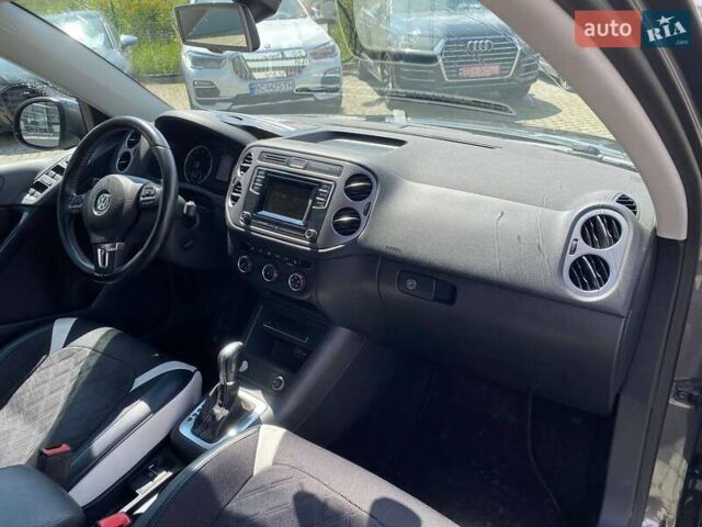 Серый Фольксваген Тигуан, объемом двигателя 1.98 л и пробегом 99 тыс. км за 12300 $, фото 6 на Automoto.ua
