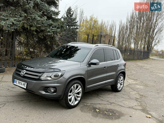 Серый Фольксваген Тигуан, объемом двигателя 2 л и пробегом 163 тыс. км за 15700 $, фото 29 на Automoto.ua
