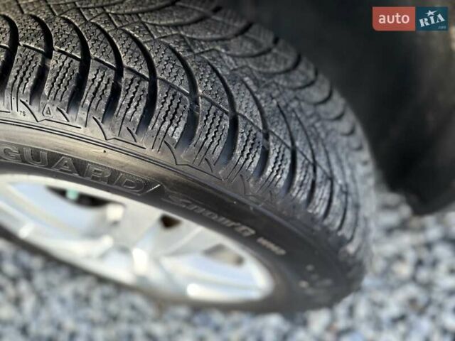 Серый Фольксваген Тигуан, объемом двигателя 2 л и пробегом 135 тыс. км за 11950 $, фото 25 на Automoto.ua