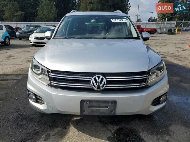 Серый Фольксваген Тигуан, объемом двигателя 1.98 л и пробегом 109 тыс. км за 2100 $, фото 2 на Automoto.ua