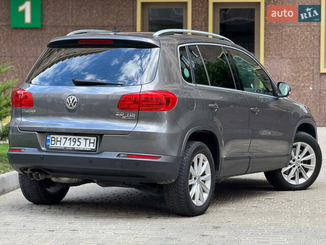 Серый Фольксваген Тигуан, объемом двигателя 1.97 л и пробегом 124 тыс. км за 17200 $, фото 9 на Automoto.ua