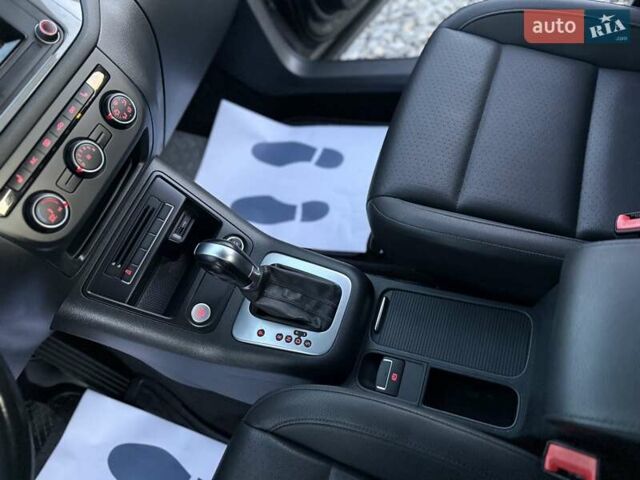 Серый Фольксваген Тигуан, объемом двигателя 2 л и пробегом 135 тыс. км за 11950 $, фото 55 на Automoto.ua