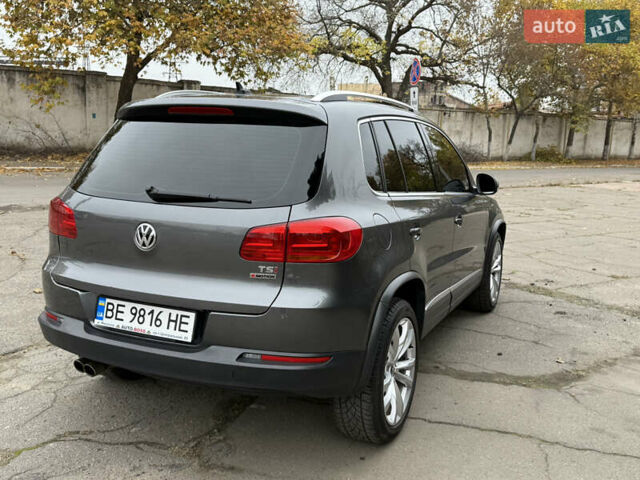 Серый Фольксваген Тигуан, объемом двигателя 2 л и пробегом 163 тыс. км за 15700 $, фото 23 на Automoto.ua