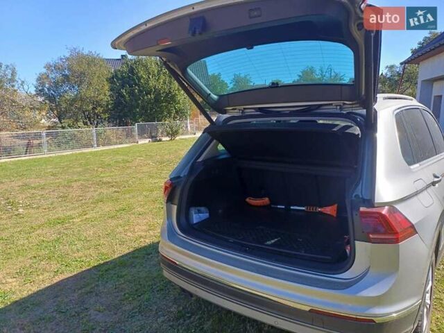 Серый Фольксваген Тигуан, объемом двигателя 1.98 л и пробегом 231 тыс. км за 23000 $, фото 7 на Automoto.ua