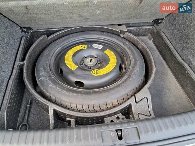 Сірий Фольксваген Тігуан, об'ємом двигуна 2 л та пробігом 190 тис. км за 11650 $, фото 21 на Automoto.ua