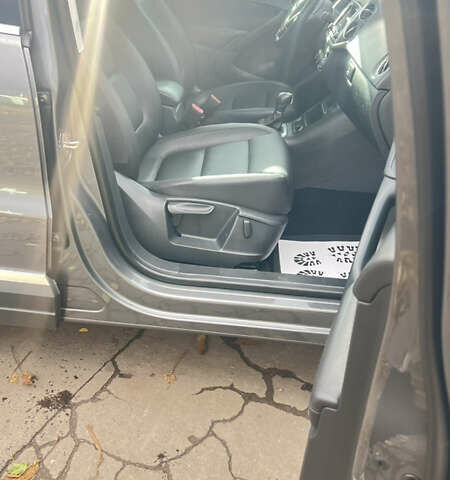 Сірий Фольксваген Тігуан, об'ємом двигуна 1.98 л та пробігом 124 тис. км за 13590 $, фото 23 на Automoto.ua