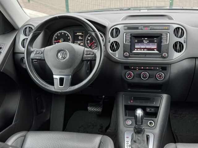 Серый Фольксваген Тигуан, объемом двигателя 2 л и пробегом 169 тыс. км за 12300 $, фото 13 на Automoto.ua