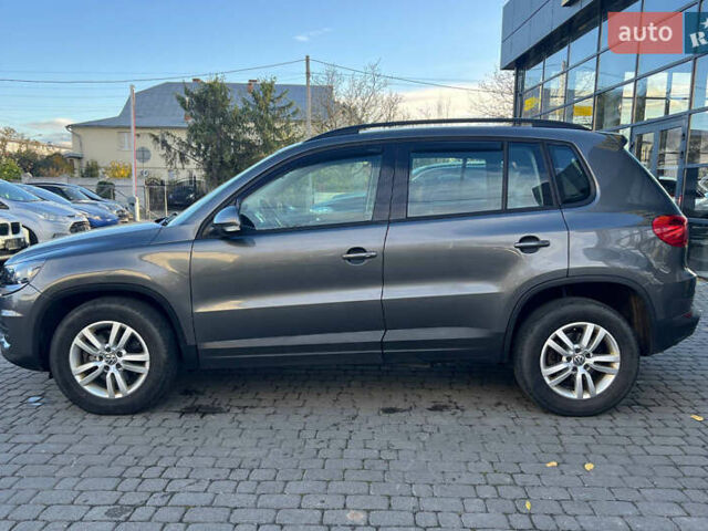 Серый Фольксваген Тигуан, объемом двигателя 2 л и пробегом 193 тыс. км за 13700 $, фото 3 на Automoto.ua