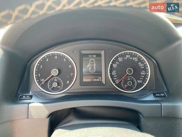 Серый Фольксваген Тигуан, объемом двигателя 1.98 л и пробегом 99 тыс. км за 12300 $, фото 12 на Automoto.ua