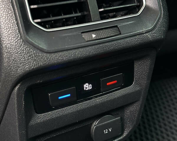 Сірий Фольксваген Тігуан, об'ємом двигуна 1.97 л та пробігом 181 тис. км за 22300 $, фото 14 на Automoto.ua