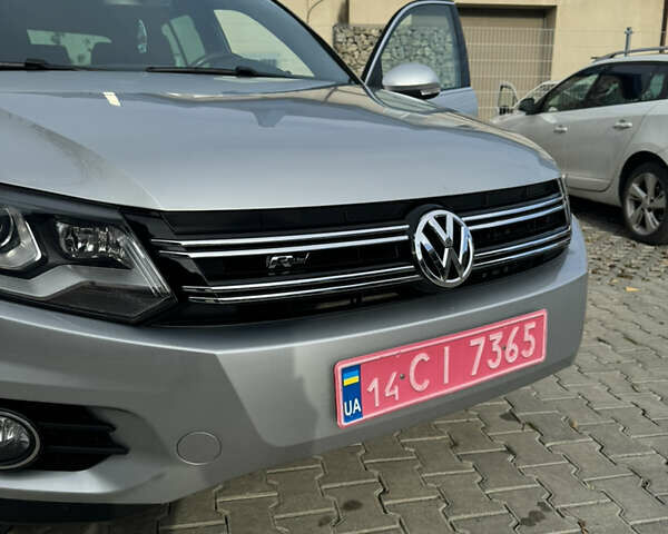 Сірий Фольксваген Тігуан, об'ємом двигуна 2 л та пробігом 175 тис. км за 12750 $, фото 13 на Automoto.ua