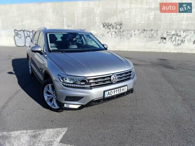 Сірий Фольксваген Тігуан, об'ємом двигуна 1.98 л та пробігом 298 тис. км за 23800 $, фото 5 на Automoto.ua