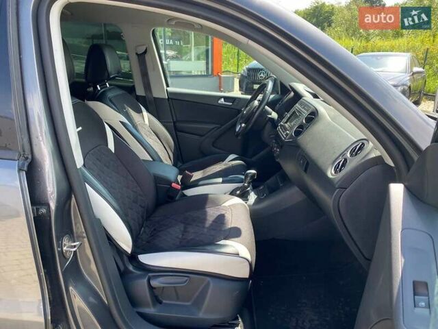 Серый Фольксваген Тигуан, объемом двигателя 1.98 л и пробегом 99 тыс. км за 12300 $, фото 22 на Automoto.ua