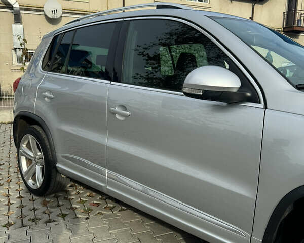 Сірий Фольксваген Тігуан, об'ємом двигуна 2 л та пробігом 175 тис. км за 12750 $, фото 14 на Automoto.ua