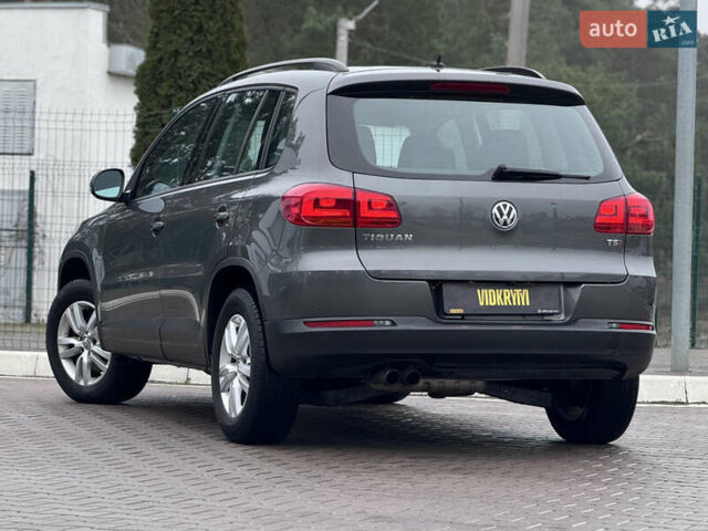 Серый Фольксваген Тигуан, объемом двигателя 2 л и пробегом 169 тыс. км за 12300 $, фото 18 на Automoto.ua