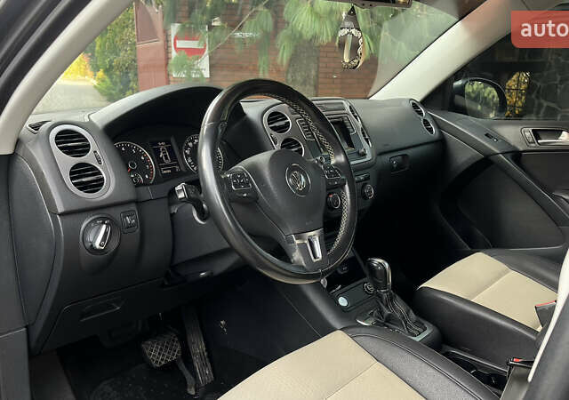 Сірий Фольксваген Тігуан, об'ємом двигуна 1.98 л та пробігом 234 тис. км за 9999 $, фото 24 на Automoto.ua