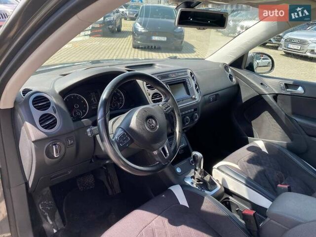 Серый Фольксваген Тигуан, объемом двигателя 1.98 л и пробегом 99 тыс. км за 12300 $, фото 8 на Automoto.ua