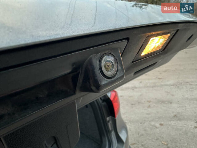 Сірий Фольксваген Тігуан, об'ємом двигуна 2 л та пробігом 150 тис. км за 12300 $, фото 29 на Automoto.ua