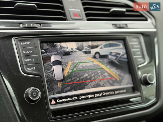 Сірий Фольксваген Тігуан, об'ємом двигуна 1.97 л та пробігом 149 тис. км за 23000 $, фото 31 на Automoto.ua