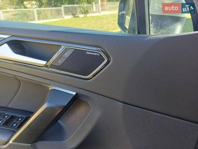 Серый Фольксваген Тигуан, объемом двигателя 1.98 л и пробегом 231 тыс. км за 23000 $, фото 6 на Automoto.ua