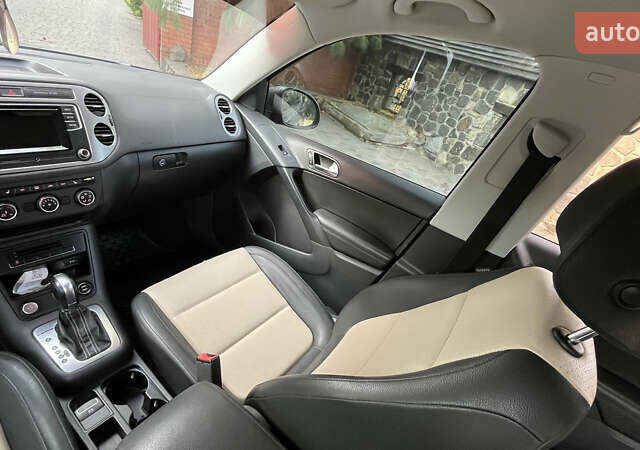 Сірий Фольксваген Тігуан, об'ємом двигуна 1.98 л та пробігом 234 тис. км за 9999 $, фото 16 на Automoto.ua