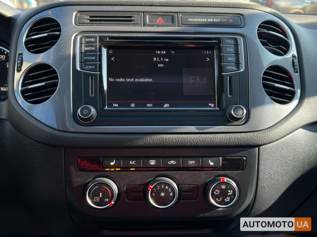 Сірий Фольксваген Тігуан, об'ємом двигуна 2 л та пробігом 137 тис. км за 16700 $, фото 18 на Automoto.ua